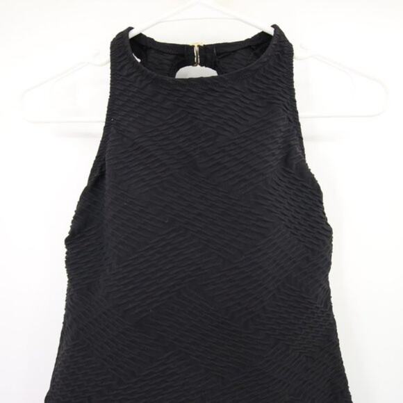 Lands End Black Textured Swim Tankini Top Sleeveless Built-in Bra Size 2 - Picture 2 of 8
